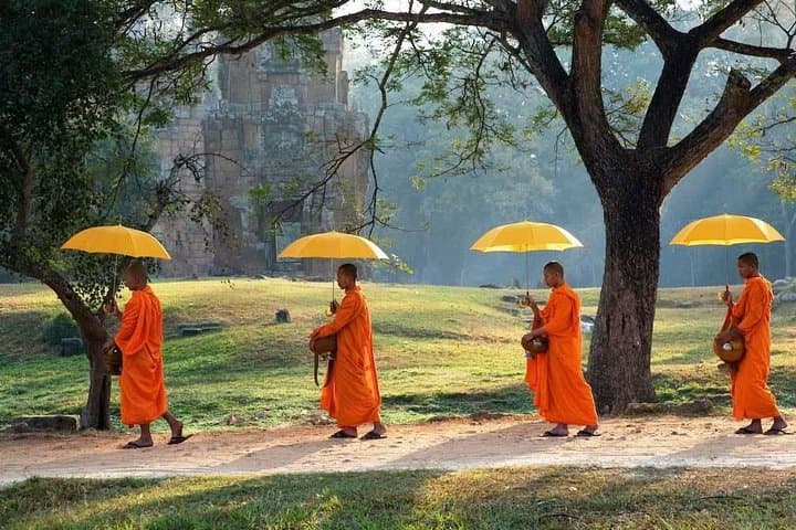 Angkor Wat Balloon Ride & Khmer Lunch – Tethered Balloon over Ancient Temples photo 5