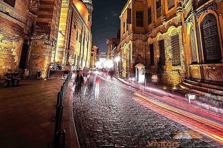 Cairo After Dark: 6-Hour Night Tour of Downtown, Tahrir & Cairo Tower photo 4
