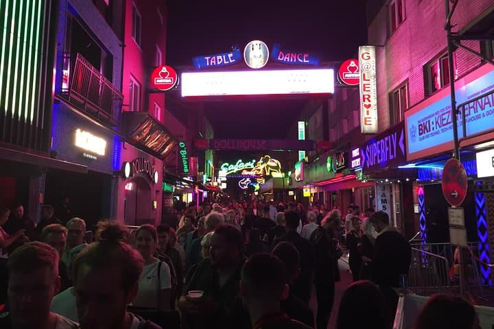 St. Pauli Nightwalk: Reeperbahn After-Dark Walking Tour in English photo 6
