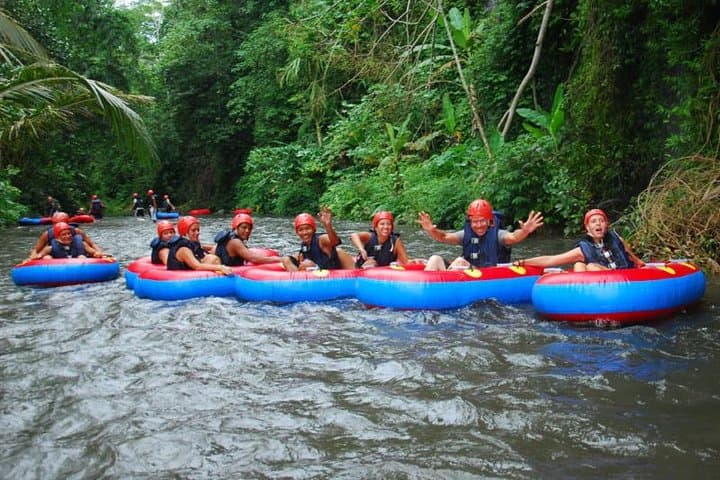 Pakerisan River Tubing: 4.5 km Tampaksiring Float with Rice-Field Lunch photo 4