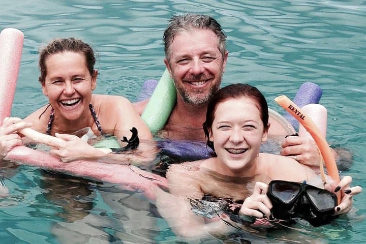 Private All-Inclusive Day Sail from Cruz Bay: Snorkel, Swim with Turtles & White-Sand Cays