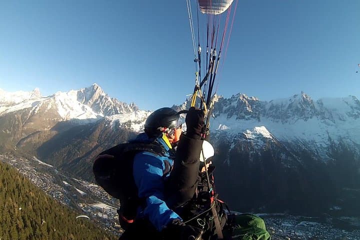 Paragliding Discovery Flight in Chamonix: Tandem Over the Mont Blanc Valley photo 2