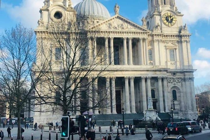 Family-Friendly London Highlights Walking Tour: Westminster to St. Paul's photo 2