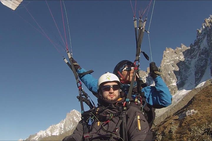 Paragliding Discovery Flight in Chamonix: Tandem Over the Mont Blanc Valley photo 5