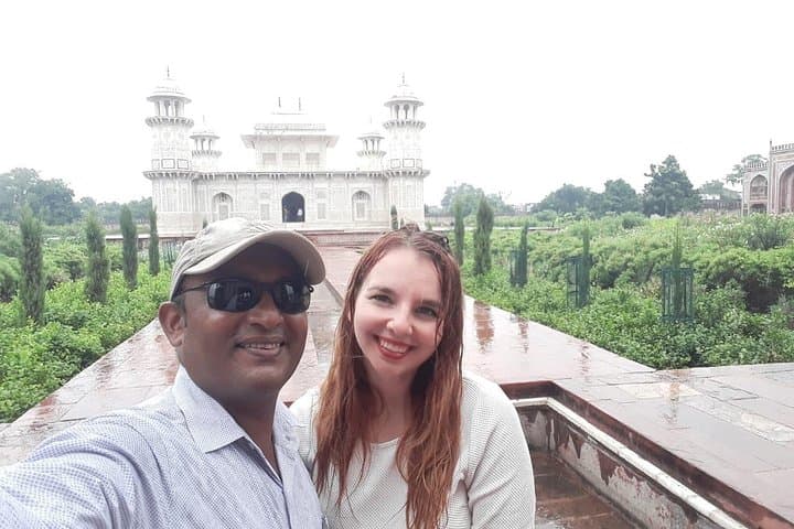 Overnight Taj Mahal & Chambal Safari: Agra Fort, Mahtab Garden and River Wildlife photo 5