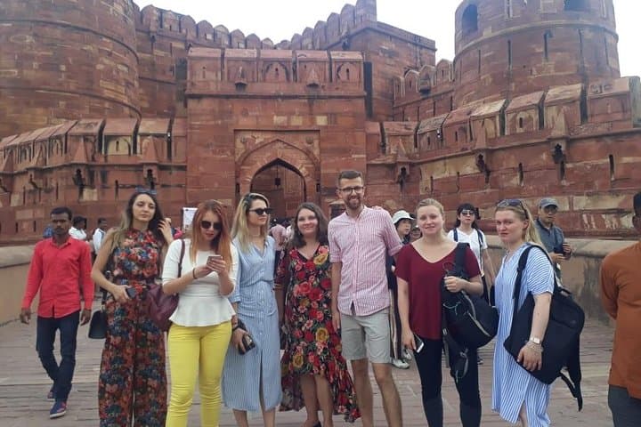 Same-Day Taj Mahal Luxury Train Tour from Delhi — Gatimaan Express Day Trip photo 2