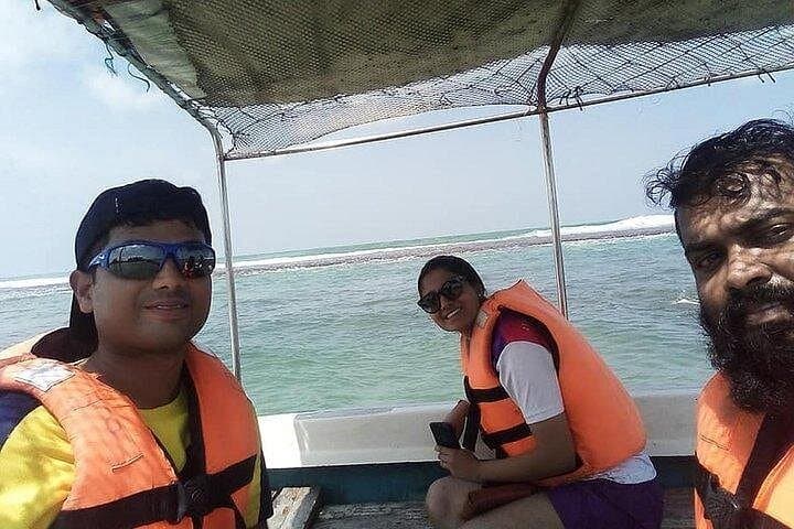 Hikkaduwa Glass-Bottom Boat and Snorkeling Reef Adventure photo 3