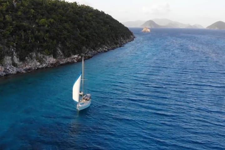 Private All-Inclusive Day Sail from Cruz Bay: Snorkel, Swim with Turtles & White-Sand Cays photo 5