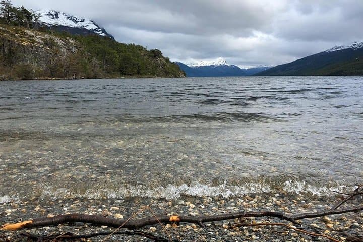Two-Day Tierra del Fuego & Fagnano-Escondido Lakes Tour from Ushuaia