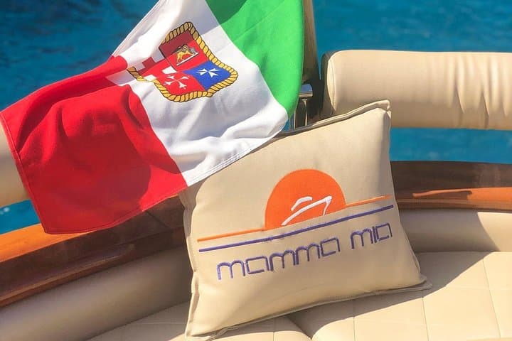 Cruise Capri and the Amalfi Coast: Mamma Mia Sorrento Boat Experience photo 4