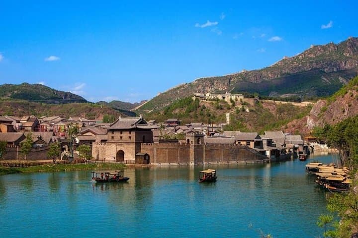 Private Day Tour to Gubei Water Town & Simatai Great Wall from Beijing photo 4