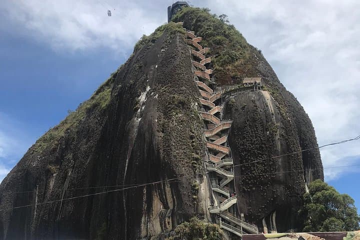 Private Guatapé Day Trip: Climb El Peñol, Boat the Reservoir & Explore the Colorful Town photo 1