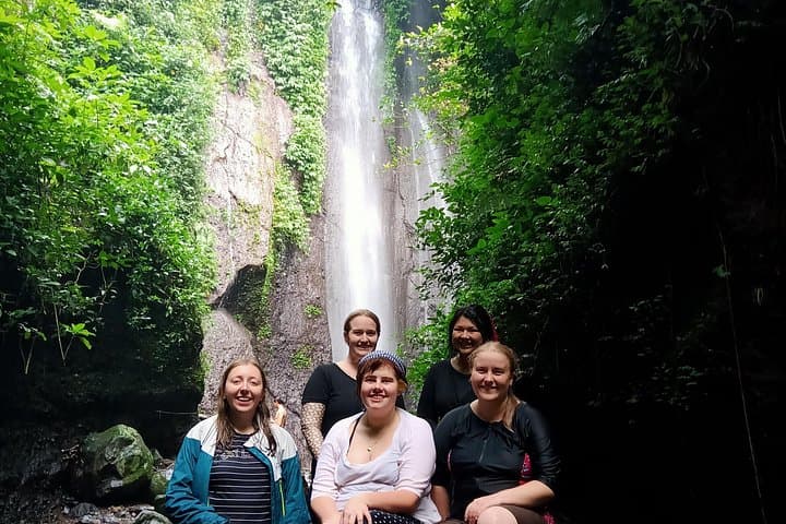Bogor Waterfalls, Hot Springs & Temple Day Tour from Jakarta photo 3