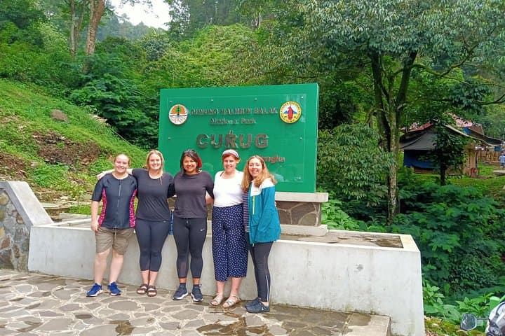 Bogor Waterfalls, Hot Springs & Temple Day Tour from Jakarta photo 6