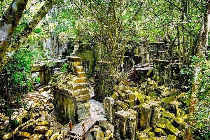 Koh Ker & Beng Mealea: Siem Reap Daytrip to Remote Jungle Temples photo 3