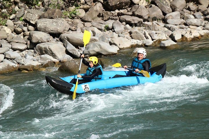 Hot-Dog Inflatable Canoe Descent on the Ubaye River: Independent Whitewater Adventure photo 4
