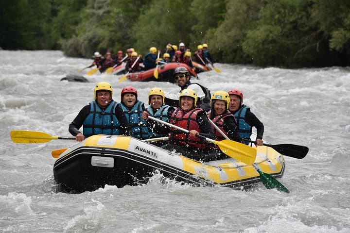 Rafting the Drac River near Gap: La Fare–La Guinguette Spring Whitewater photo 4
