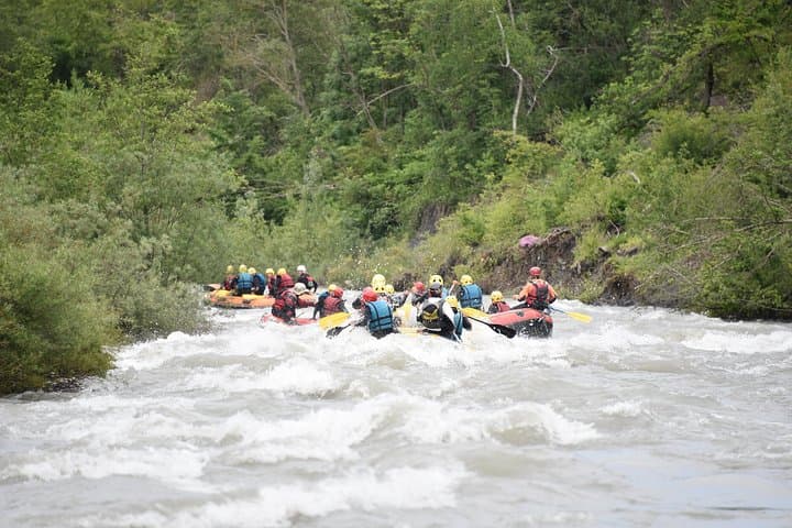 Rafting the Drac River near Gap: La Fare–La Guinguette Spring Whitewater photo 6