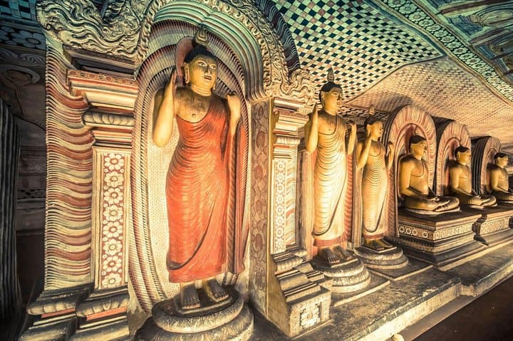 Sigiriya Rock Fortress & Dambulla Cave Day Tour from Negombo — Full-Day Cultural Exploration photo 4