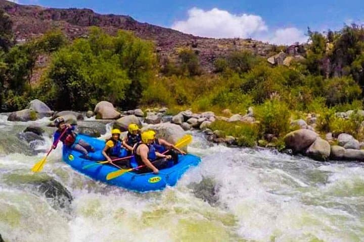 Rafting the Río Chili: Half-Day Rapids and Gorge Views from Arequipa