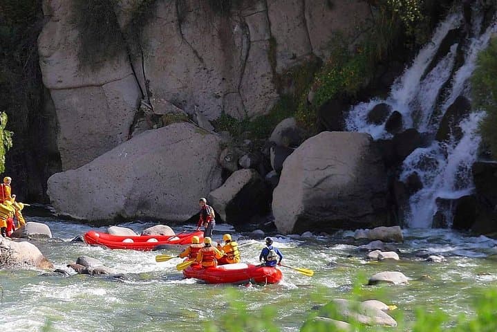 Rafting the Río Chili: Half-Day Rapids and Gorge Views from Arequipa photo 3