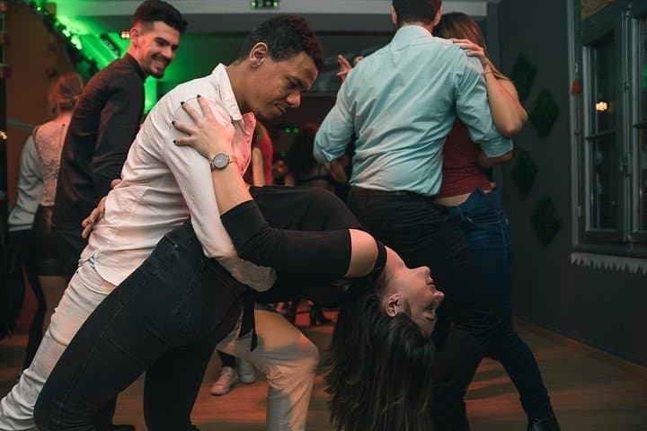 Sao Paulo Salsa Lovers: 90-Minute Social Dance Experience photo 3