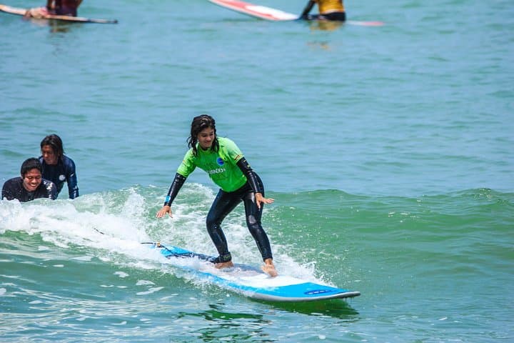 90-Minute Surf Lesson in Lima: Learn to Ride Miraflores Waves photo 5