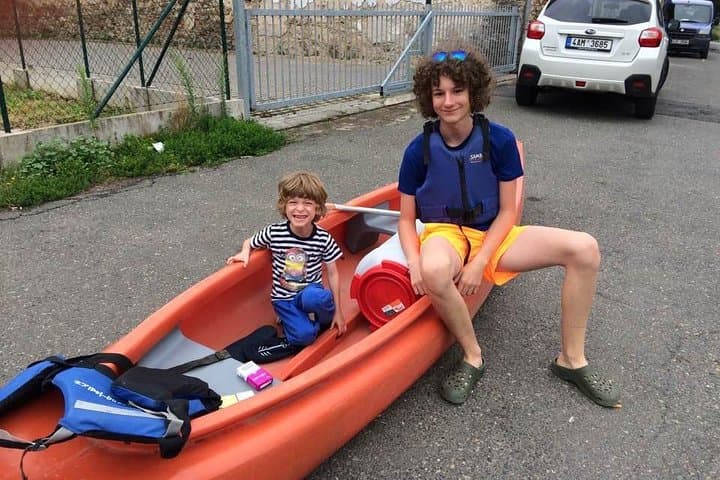 All-Day Rafting on the Sázava River: Guided River Run with Drinks and Snacks photo 4