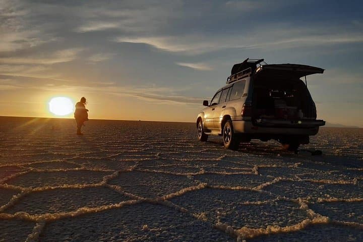 3-Day Uyuni Salt Flats and Colored Lagoons: Semi-Private 4x4 Adventure photo 2