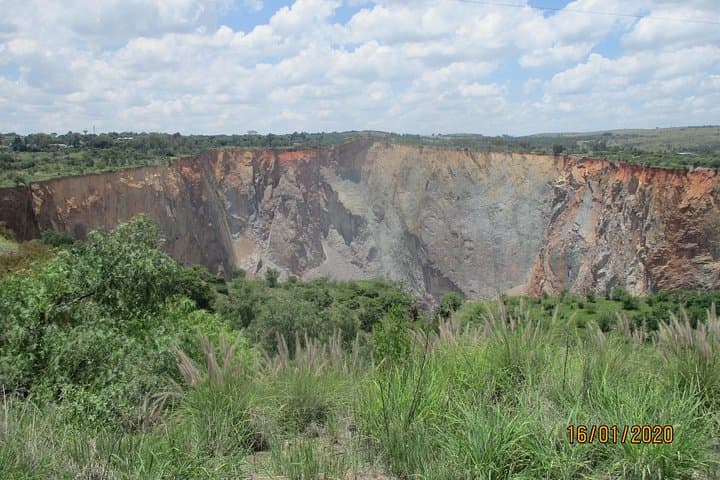 Inside Cullinan: Underground Diamond Mine Tour Near Pretoria photo 3