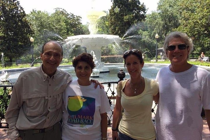 Savannah Midnight Walking Tour: Explore Midnight in the Garden of Good and Evil photo 3
