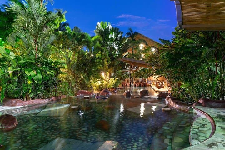 Arenal Volcano and Baldi Hot Springs Day Trip from San José photo 4