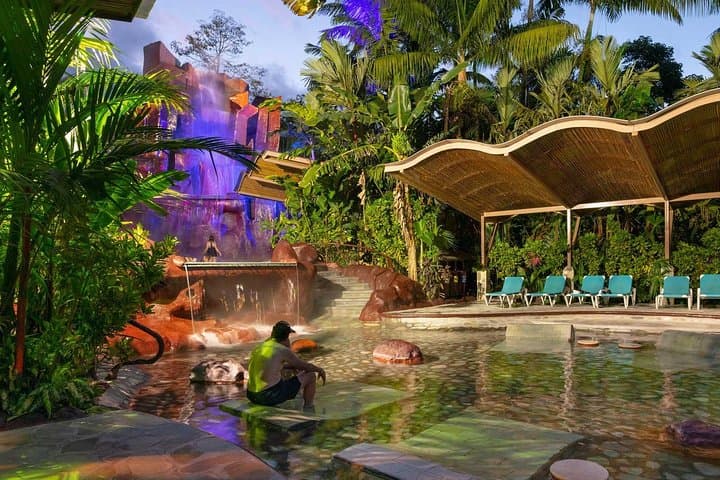 Arenal Volcano and Baldi Hot Springs Day Trip from San José photo 5