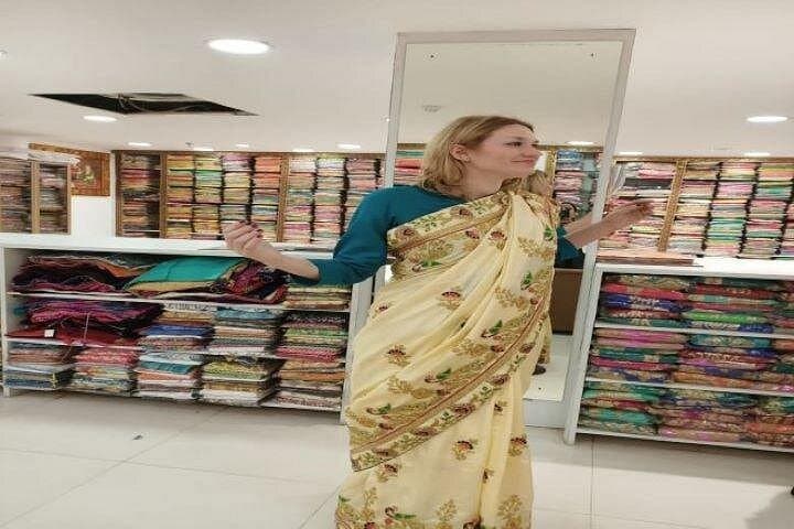 Delhi Fabric Trail: Full-Day Textile & Tailoring Tour with Female Consultant photo 4