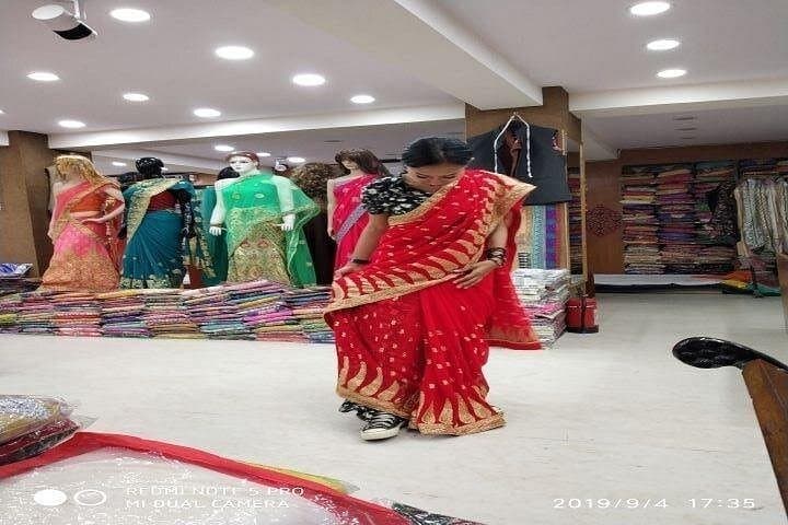 Ultimate Delhi Wedding Shopping: Chandni Chowk to Shahpur Jat photo 3