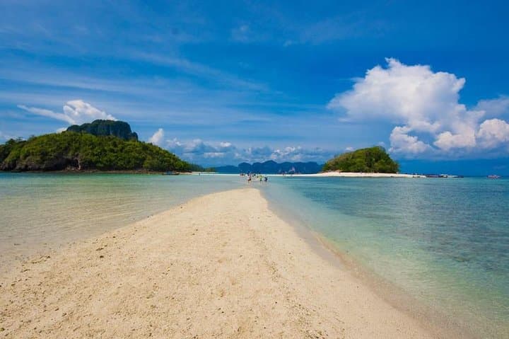 Krabi 7 Islands Sunset Speedboat Tour with BBQ Dinner photo 3