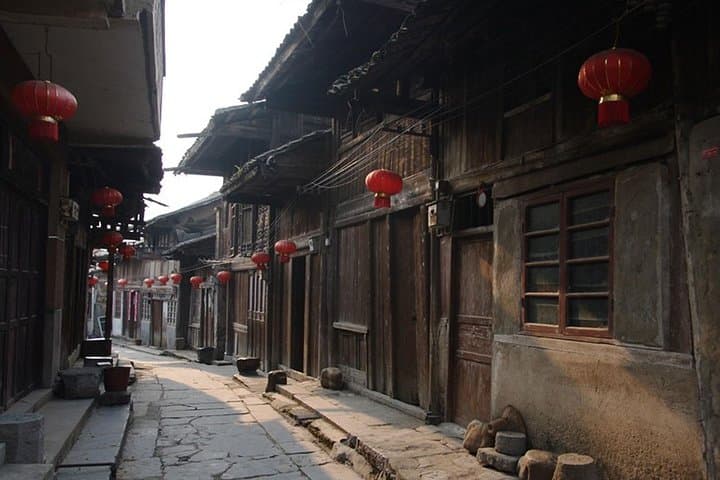 Daxu Old Town and Yaoshan Tea Plantation Day Tour — Guilin Cultural & Tea-Picking Experience photo 3