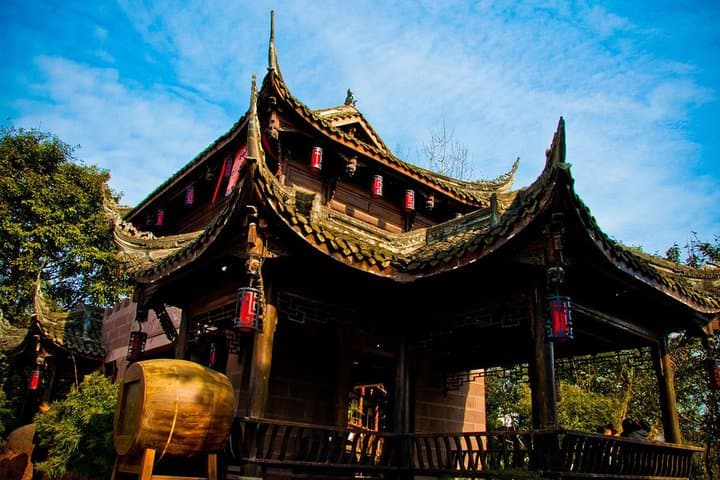 Chengdu Panda Base & Huanglongxi Ancient Town: Private Day Tour from Chengdu photo 5