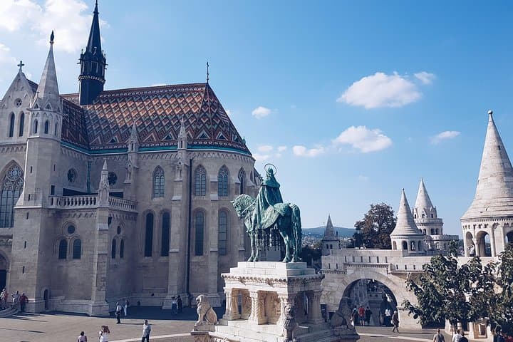 Prague to Budapest Private Transfer with Bratislava Castle Stop photo 4