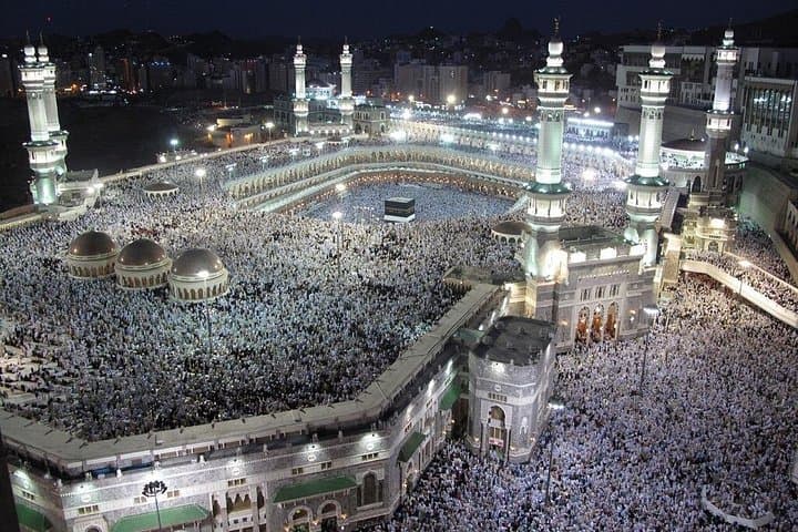 Mecca Holy Places Private Ziyarat: Half-Day Guided Tour of Kaaba, Arafat & Hira