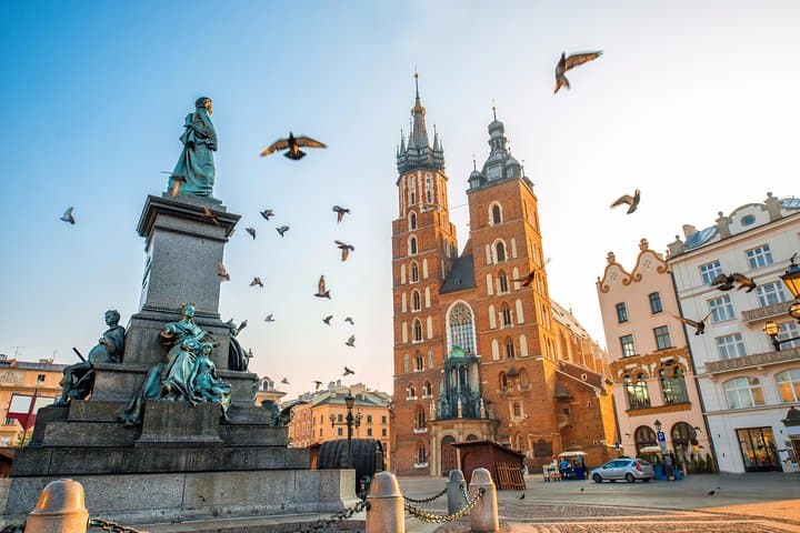 Krakow Electric Car City Tour — 2-Hour Sightseeing Drive photo 4