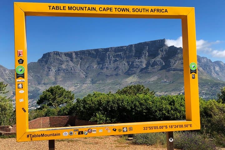 V&A Waterfront & Historic City Walking Tour — Cape Town Harbor, Museums & Table Mountain photo 6