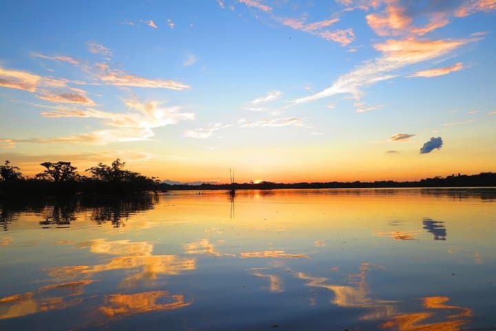 4-Day Cuyabeno Jungle Lodge: Tucan Lodge Wildlife & Community Experience