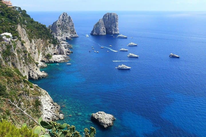 Private Capri Day Trip: Blue Grotto, Anacapri & Augustus Gardens photo 2