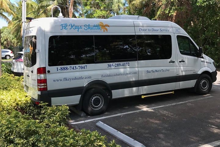 Exploring the Florida Keys: Scenic Private Shuttle from Fort Lauderdale to Key West photo 4