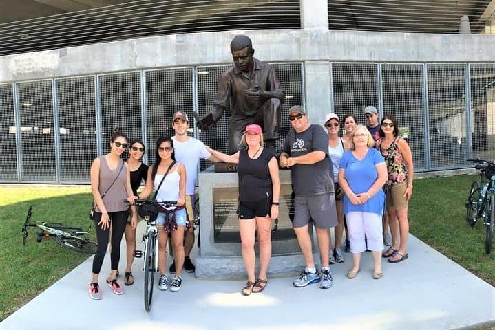 Nashville E-Bike Tour: 2.5-Hour Guided Ride Through Music City's Landmarks photo 4