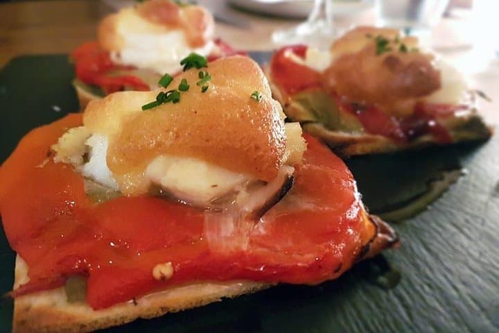 Barcelona Tapas Walking Tour: Private 6-Tasting Food Experience photo 4