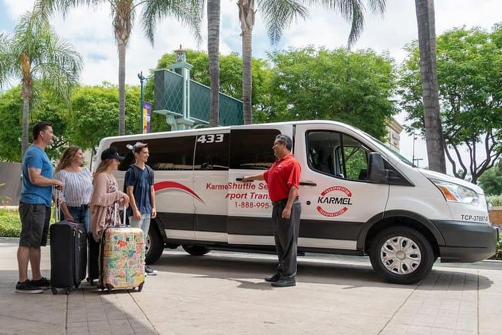 Private Van Transfer John Wayne Airport to Anaheim Resort Area