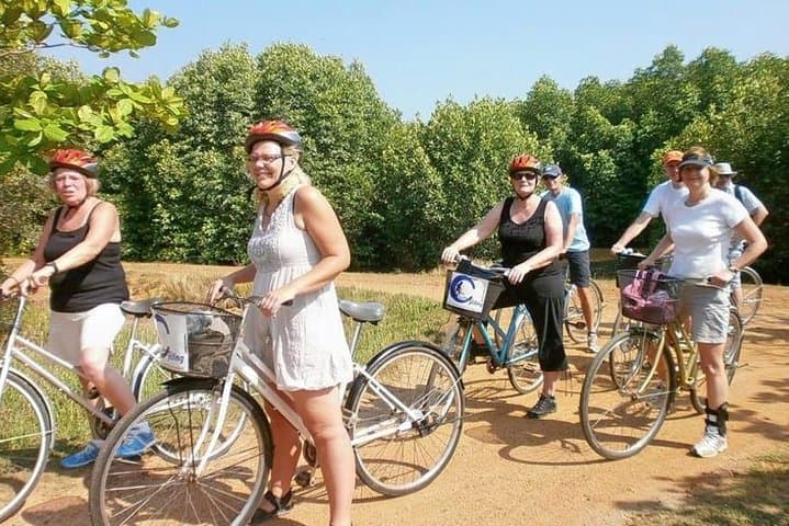 35km Mountain Bike Ride from Galle — Tea Plantations & Hiyare River Dip photo 1