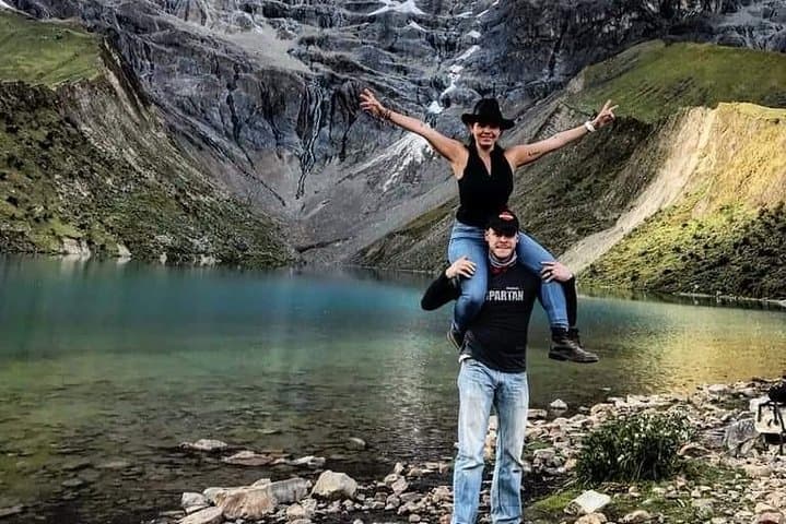 Cusco 3-Day Guide: Humantay Lake, Machu Picchu & Rainbow Mountain photo 3